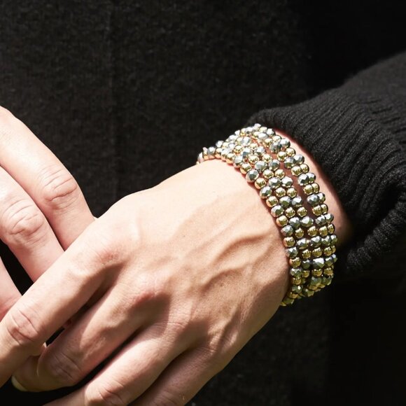 Denali Set - Grey/Gold - Picture 2 of 2